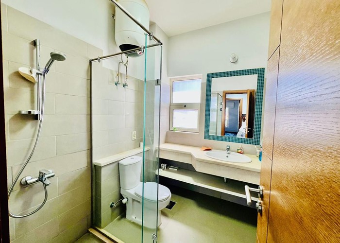 Lagoon view apartment - Waterside condos - 2